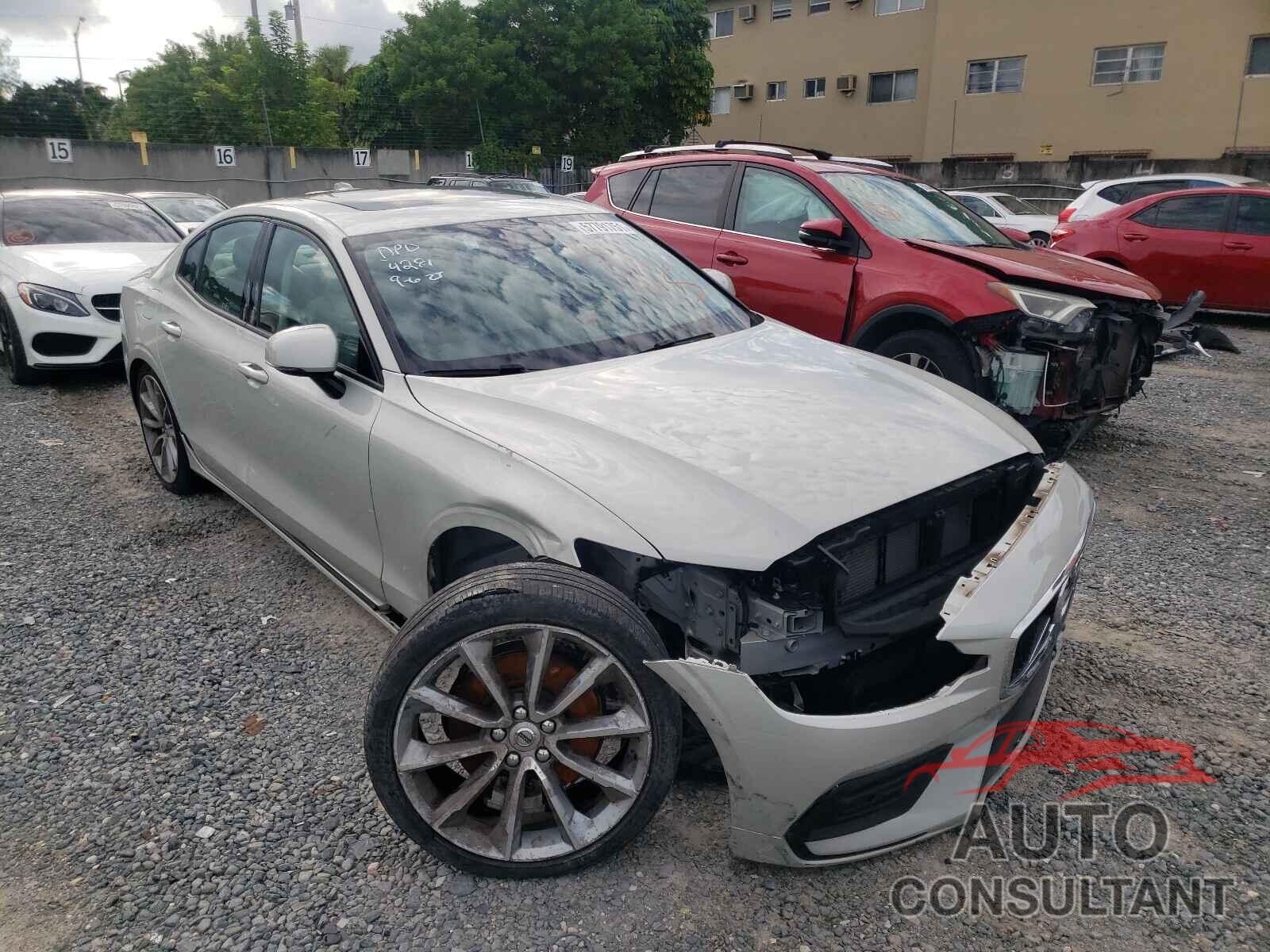 VOLVO S60 2019 - 7JR102FK8KG014281