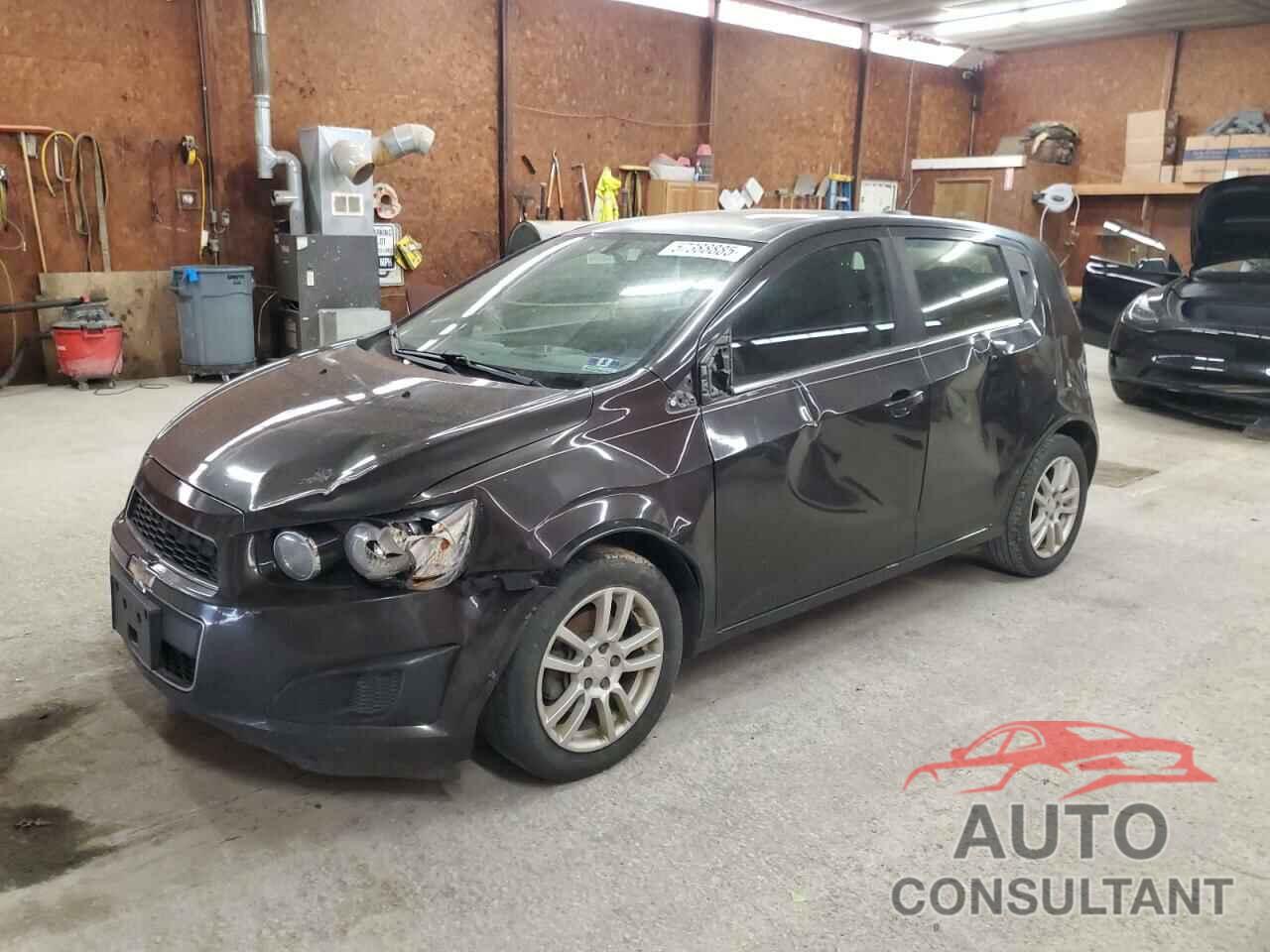 CHEVROLET SONIC 2015 - 1G1JC6SBXF4127247