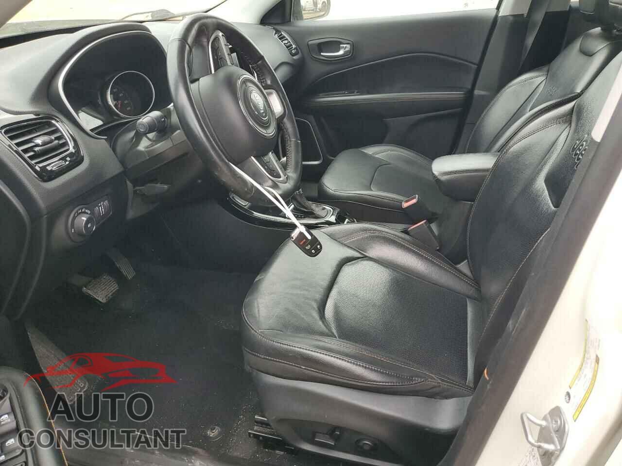 JEEP COMPASS 2019 - 3C4NJCCB4KT662445