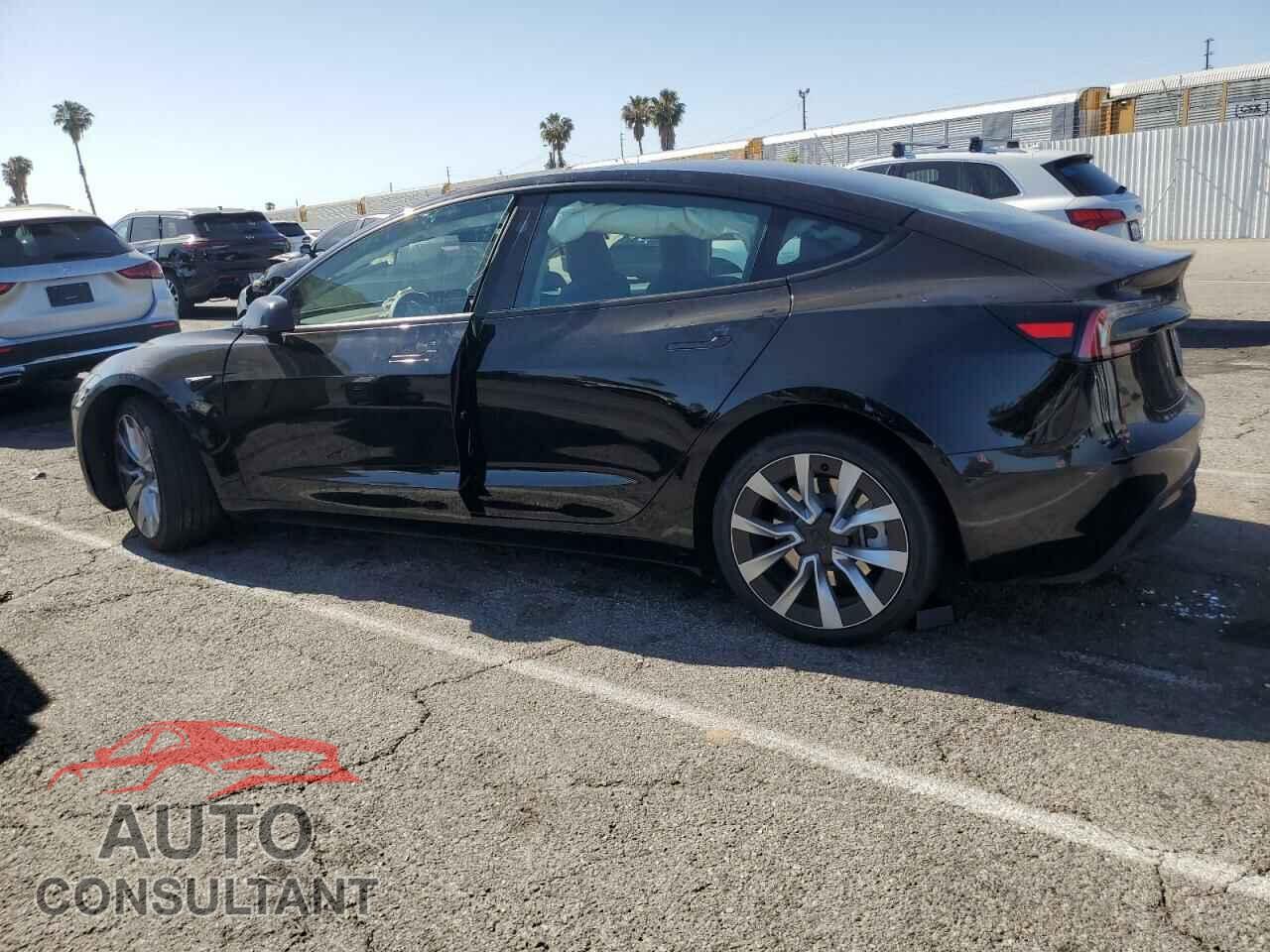 TESLA MODEL 3 2024 - 5YJ3E1EA0RF751880
