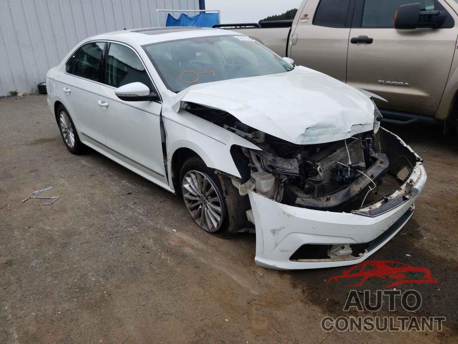 VOLKSWAGEN PASSAT 2016 - 1VWBS7A34GC058669