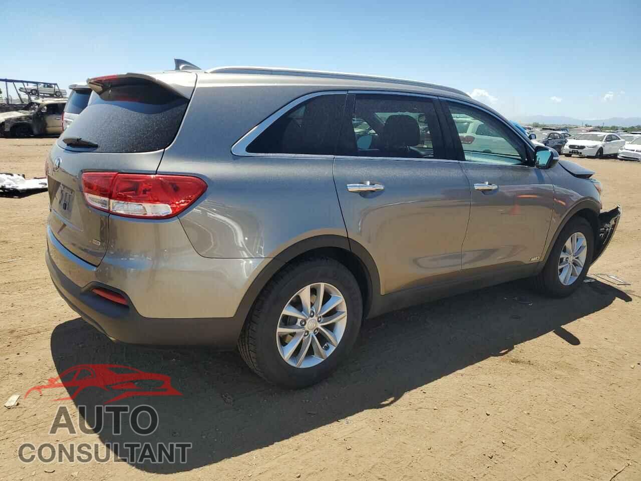 KIA SORENTO 2017 - 5XYPGDA34HG200038