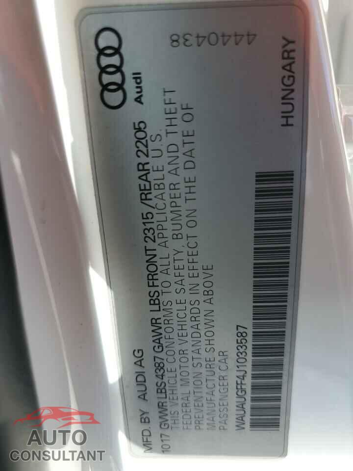 AUDI A3 2018 - WAUAUGFF4J1033587