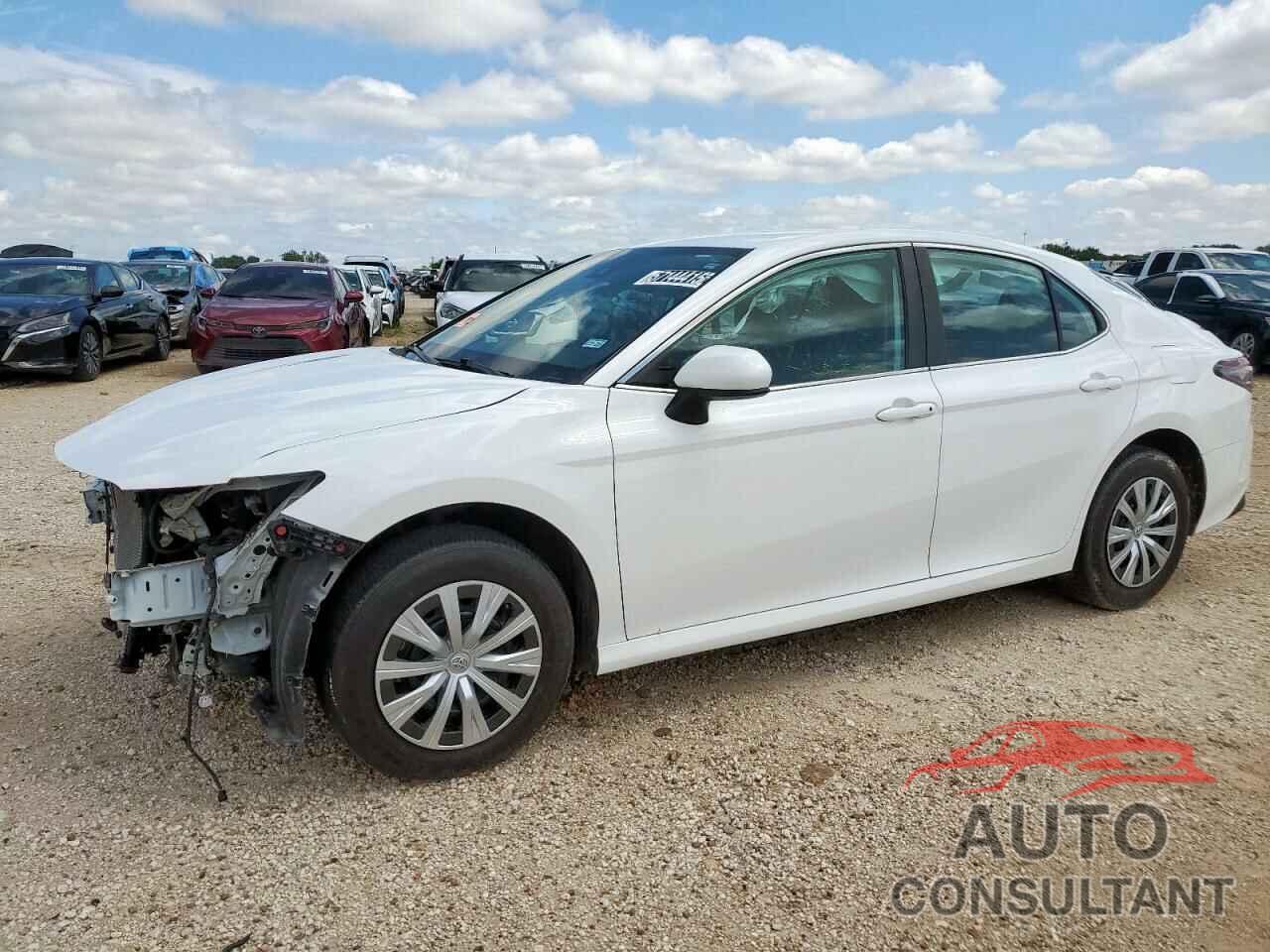 TOYOTA CAMRY 2022 - 4T1C31AK2NU585783
