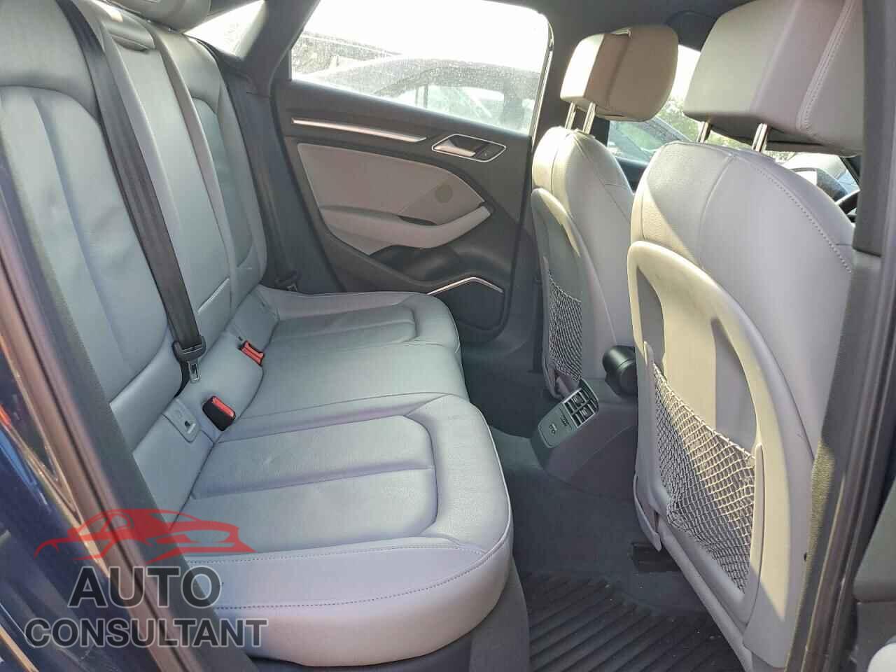 AUDI A3 2020 - WAUCUGFF6LA017421