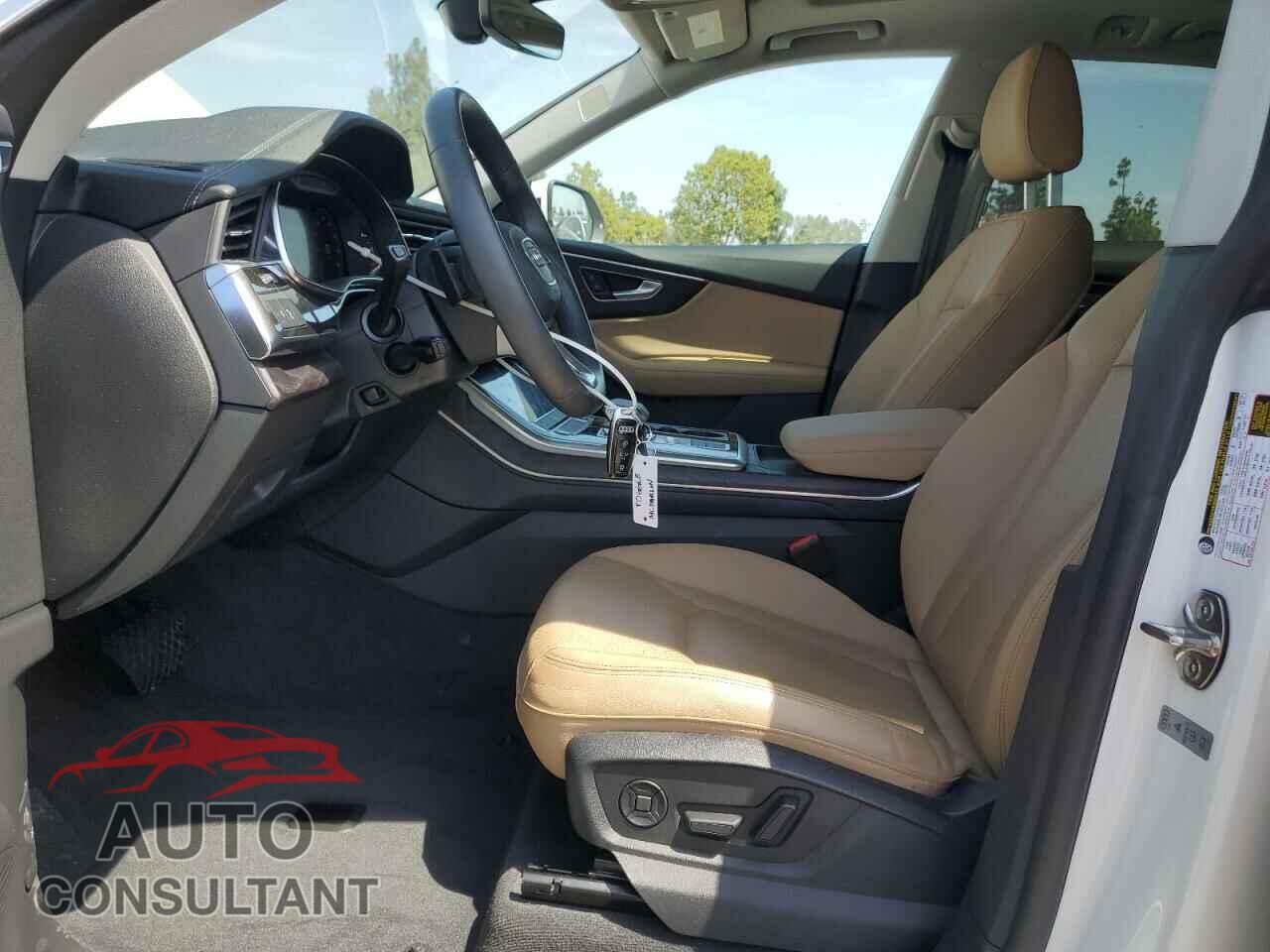 AUDI Q8 2023 - WA1EVBF18PD016706