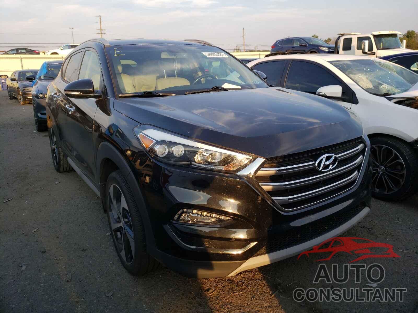 HYUNDAI TUCSON 2017 - KM8J3CA27HU388518