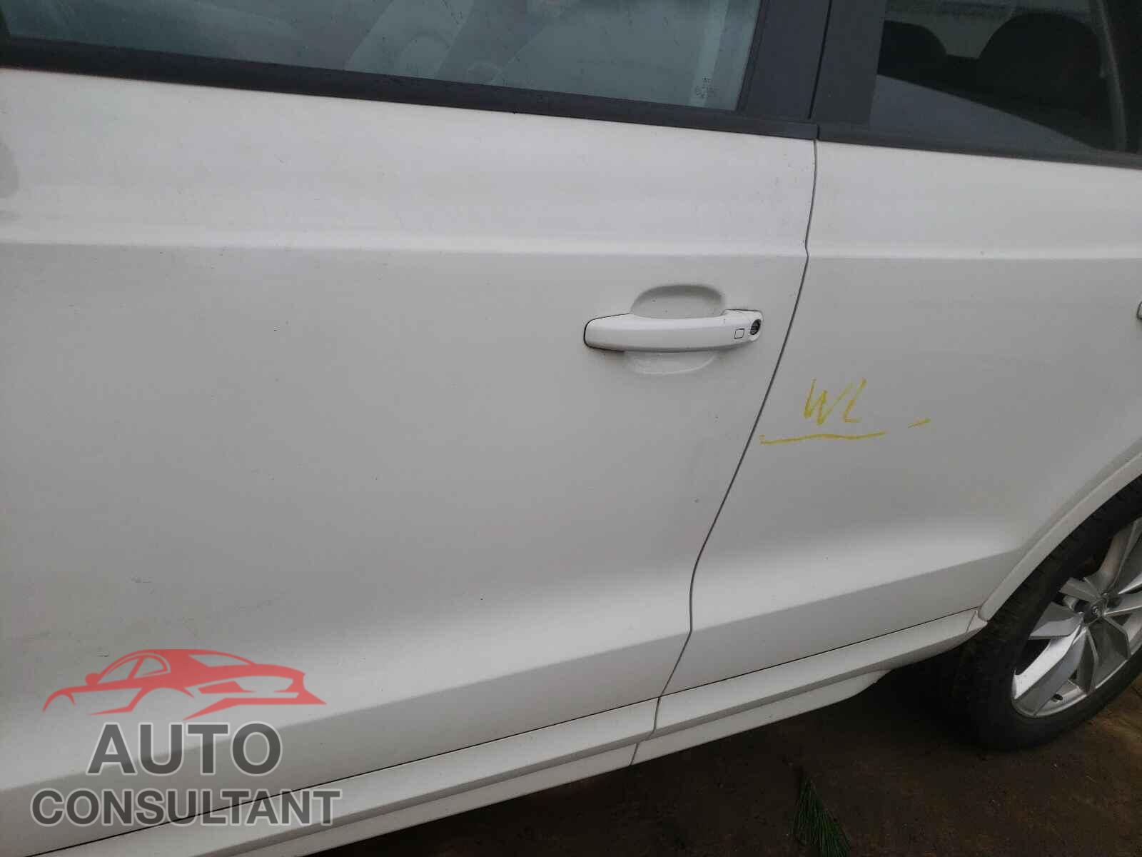 AUDI Q3 2017 - WA1ECCFS7HR007777