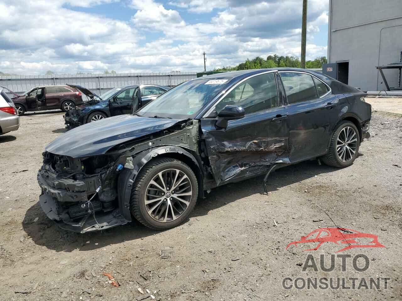 TOYOTA CAMRY 2018 - JTNB11HK6J3042475