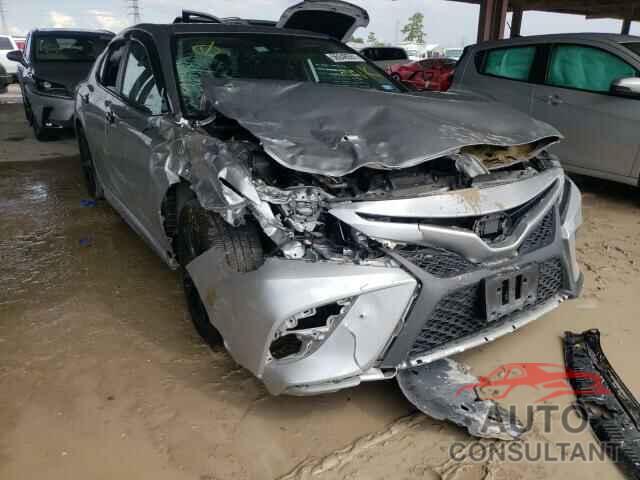 TOYOTA CAMRY 2020 - 4T1G11AK4LU334204