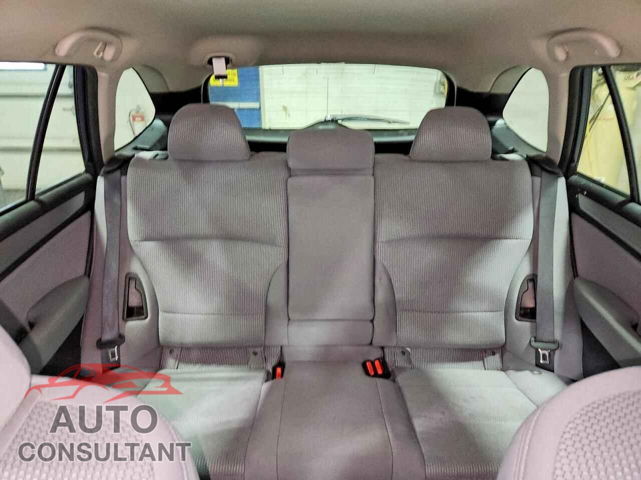 SUBARU OUTBACK 2019 - 4S4BSABC0K3241540