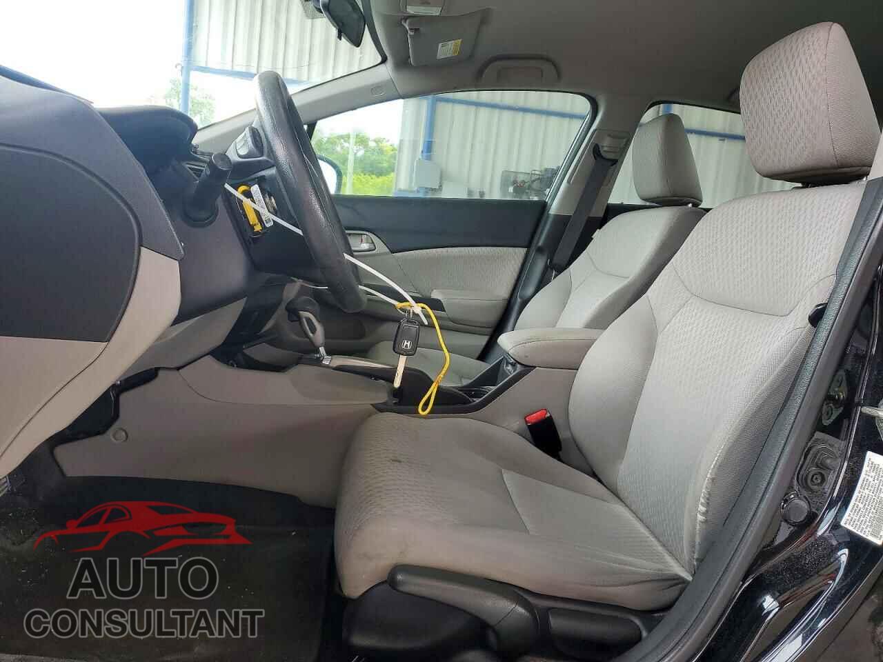 HONDA CIVIC 2014 - 19XFB2F5XEE016031