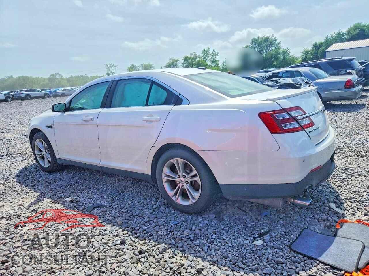 FORD TAURUS 2013 - 1FAHP2E89DG147672