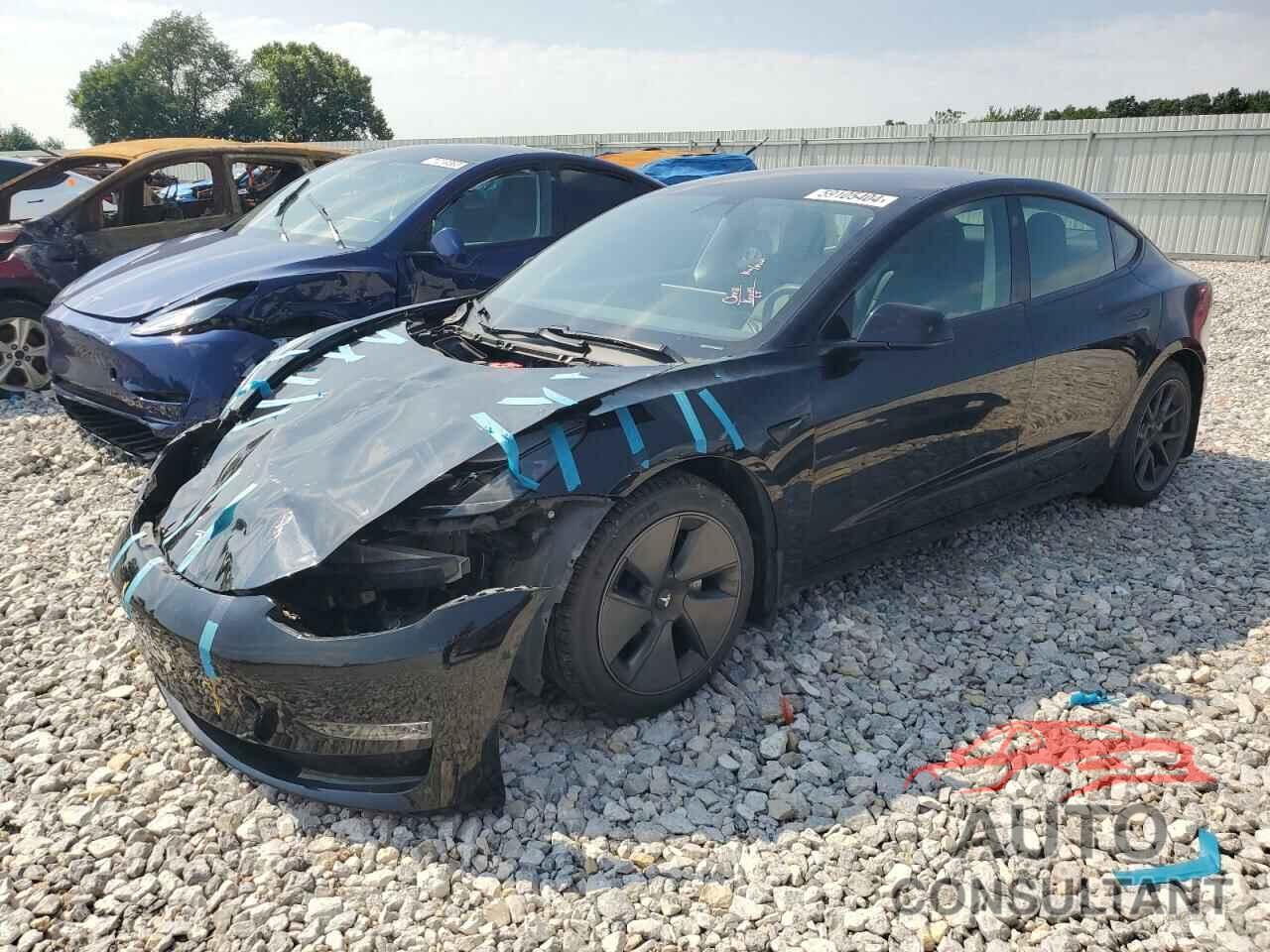 TESLA MODEL 3 2021 - 5YJ3E1EAXMF016820