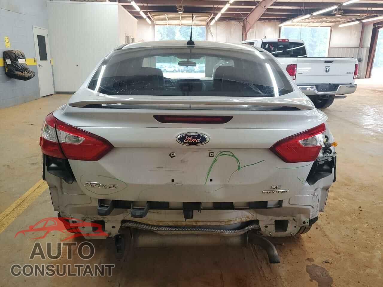 FORD FOCUS 2014 - 1FADP3F23EL167522