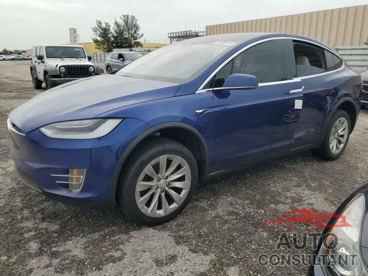 TESLA MODEL X 2018 - 5YJXCDE2XJF111763