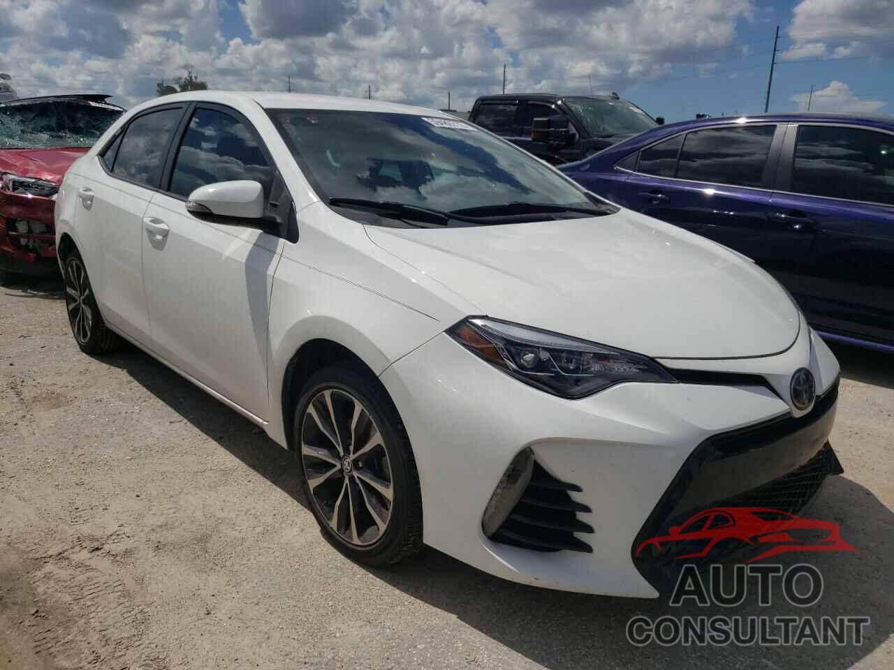 TOYOTA COROLLA 2018 - 5YFBURHE3JP830139