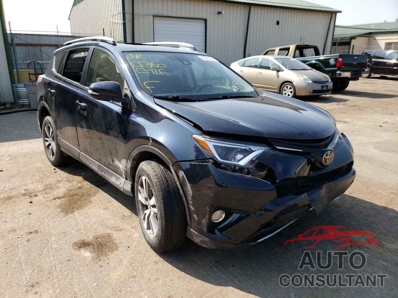 TOYOTA RAV4 2018 - JTMRFREV2JJ725240