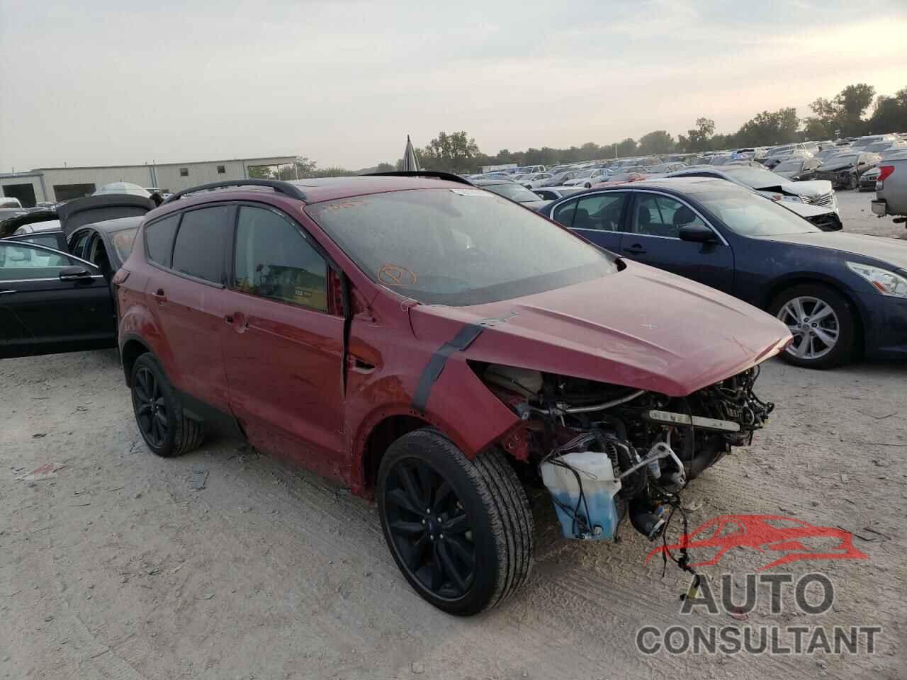 FORD ESCAPE 2019 - 1FMCU9J91KUC10147