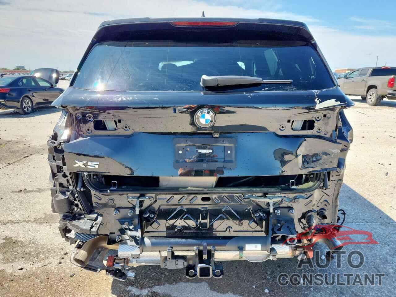 BMW X5 2022 - 5UXCR6C01N9K29483