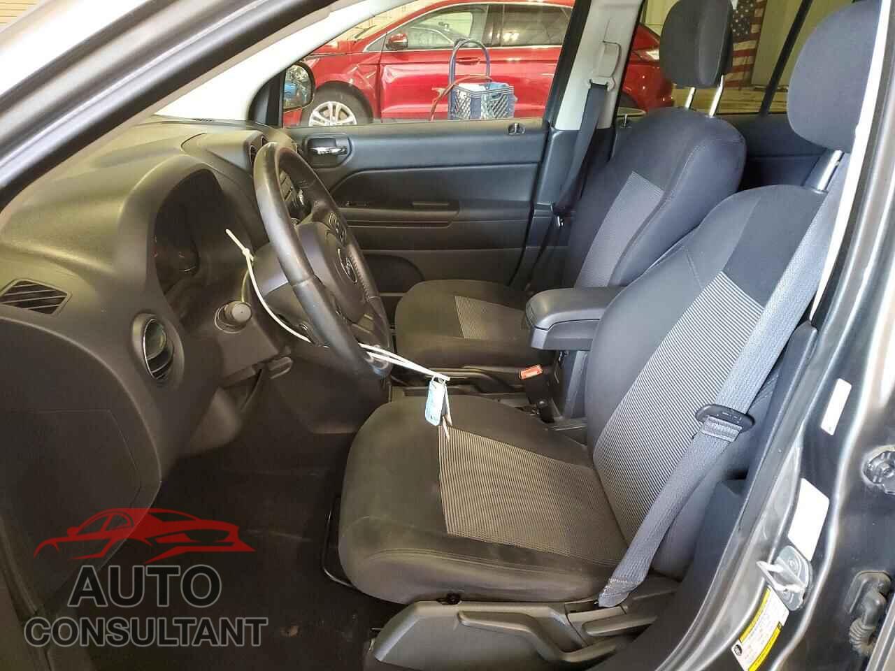 JEEP COMPASS 2011 - 1J4NF1FBXBD240164
