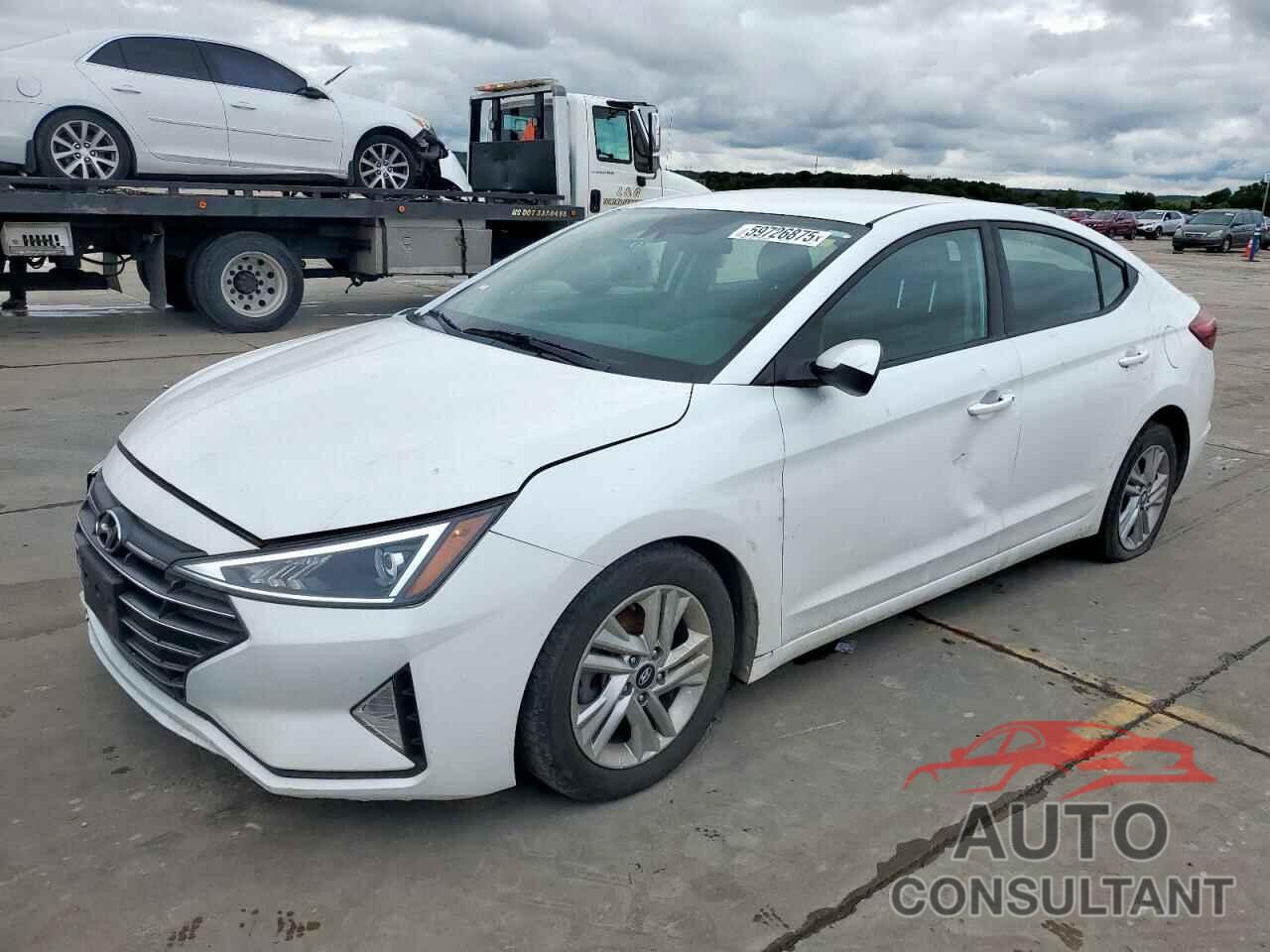 HYUNDAI ELANTRA 2020 - 5NPD84LF5LH574604