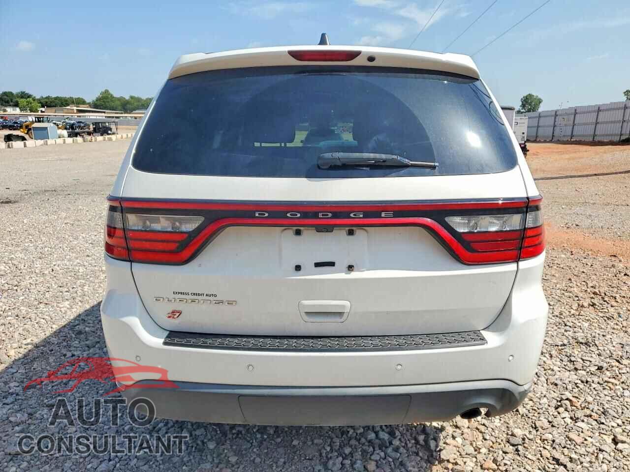 DODGE DURANGO 2018 - 1C4RDJAG2JC456675