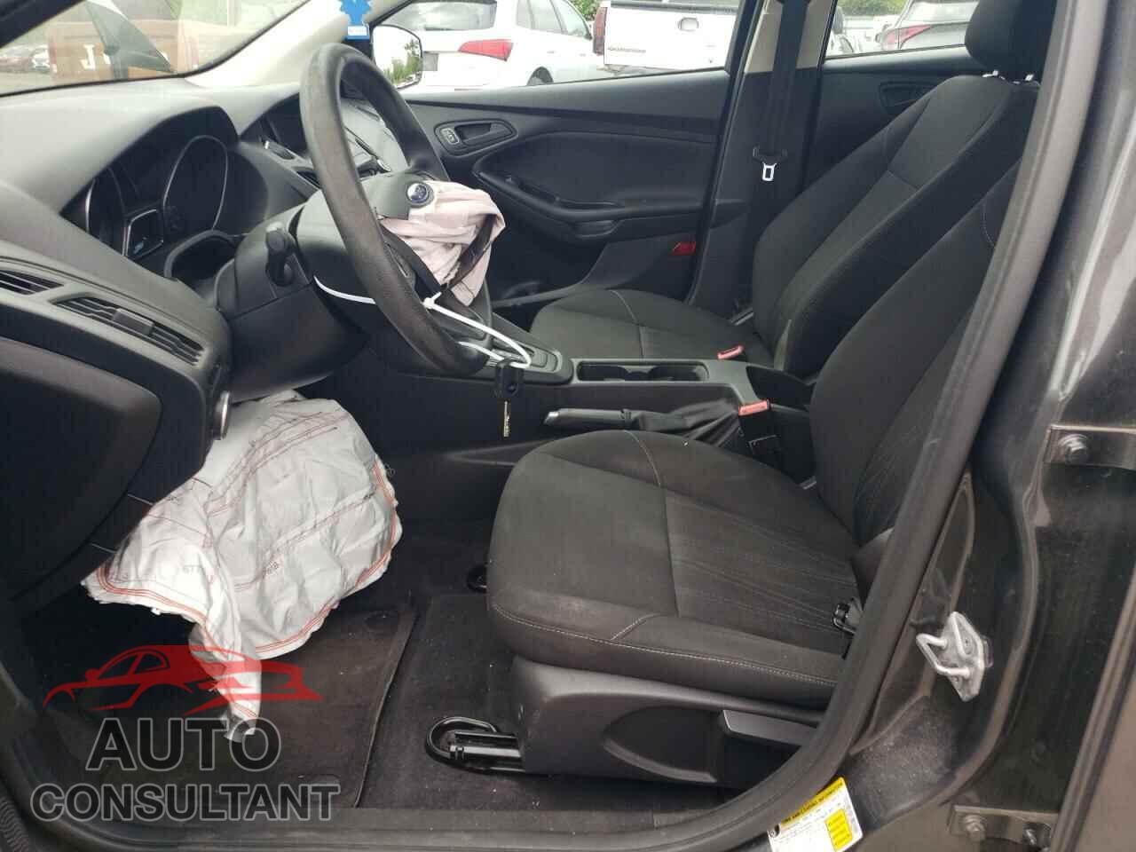 FORD FOCUS 2016 - 1FADP3E25GL406279