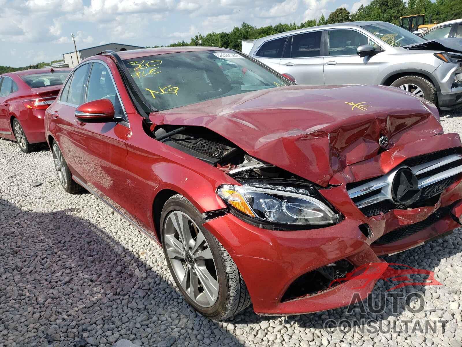MERCEDES-BENZ C-CLASS 2018 - 55SWF4JB1JU239896