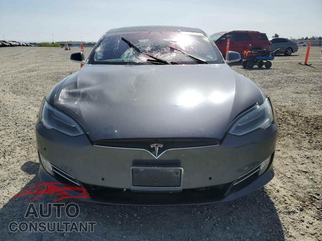 TESLA MODEL S 2018 - 5YJSA1E23JF263642