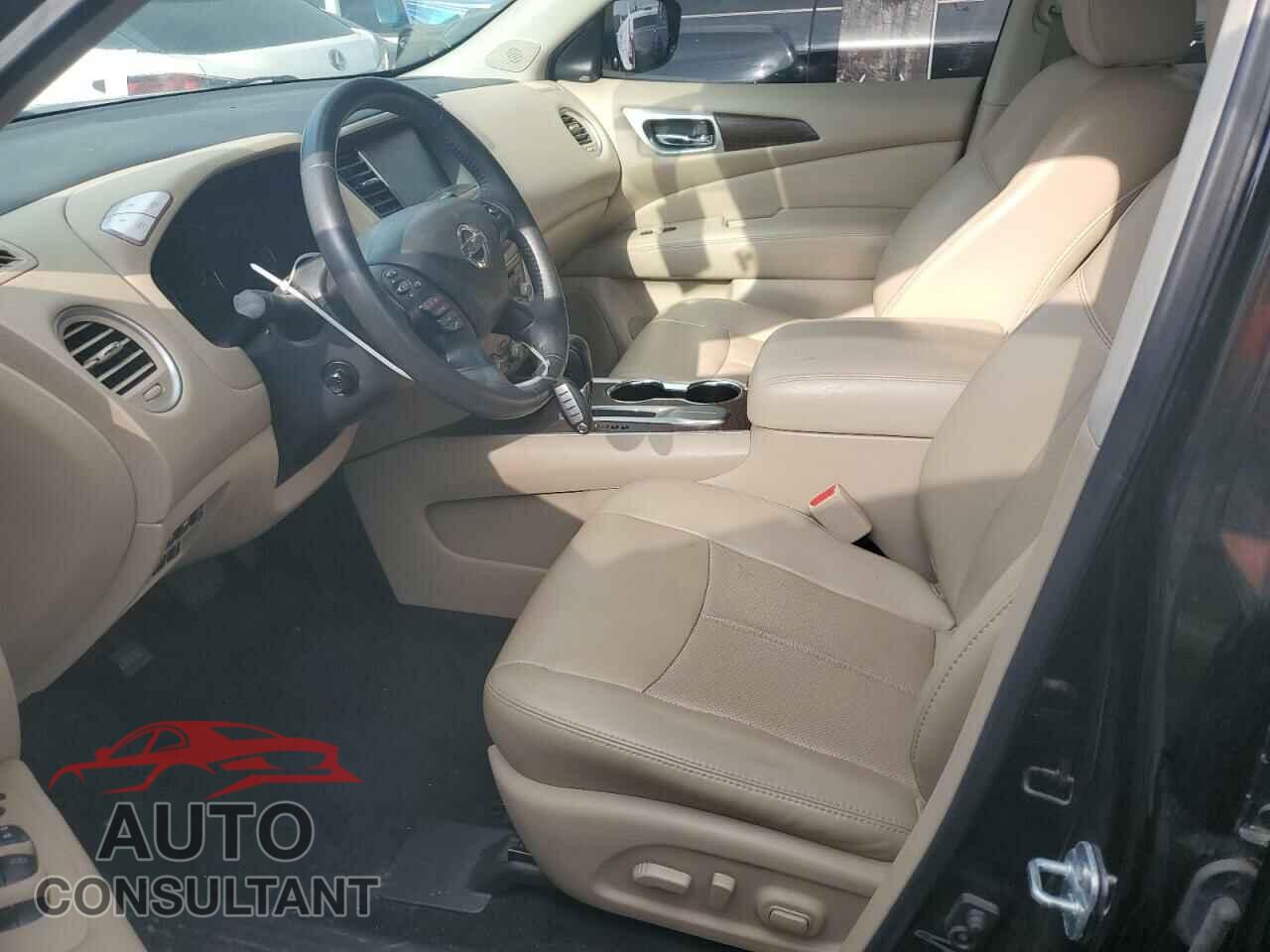 NISSAN PATHFINDER 2017 - 5N1DR2MN2HC679378