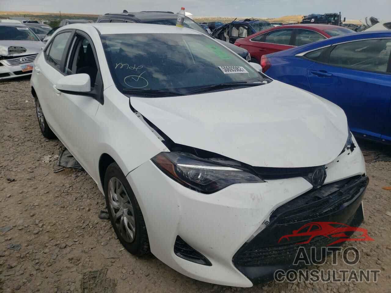 TOYOTA COROLLA 2018 - 2T1BURHE0JC071661
