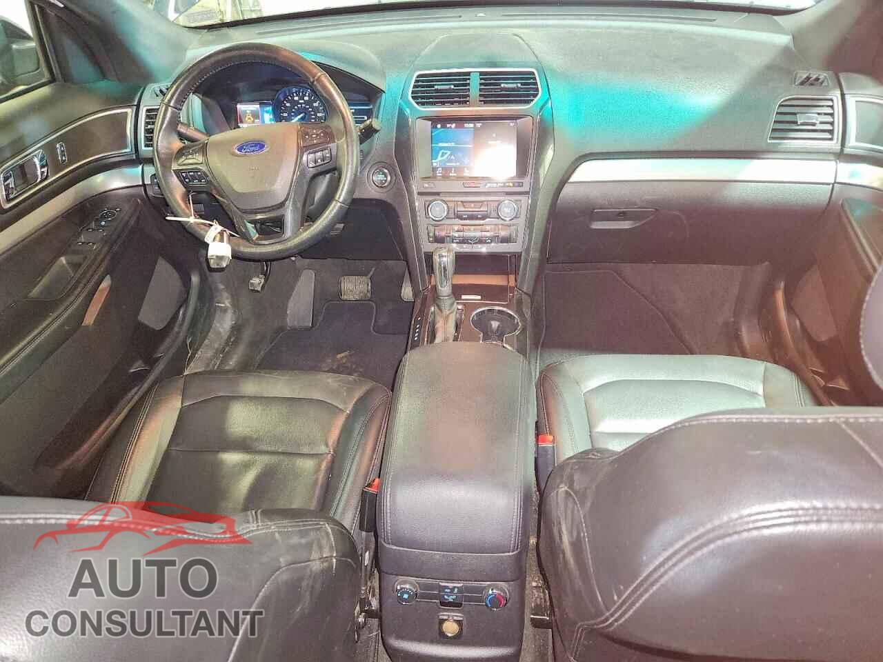 FORD EXPLORER 2017 - 1FM5K8D80HGA21119