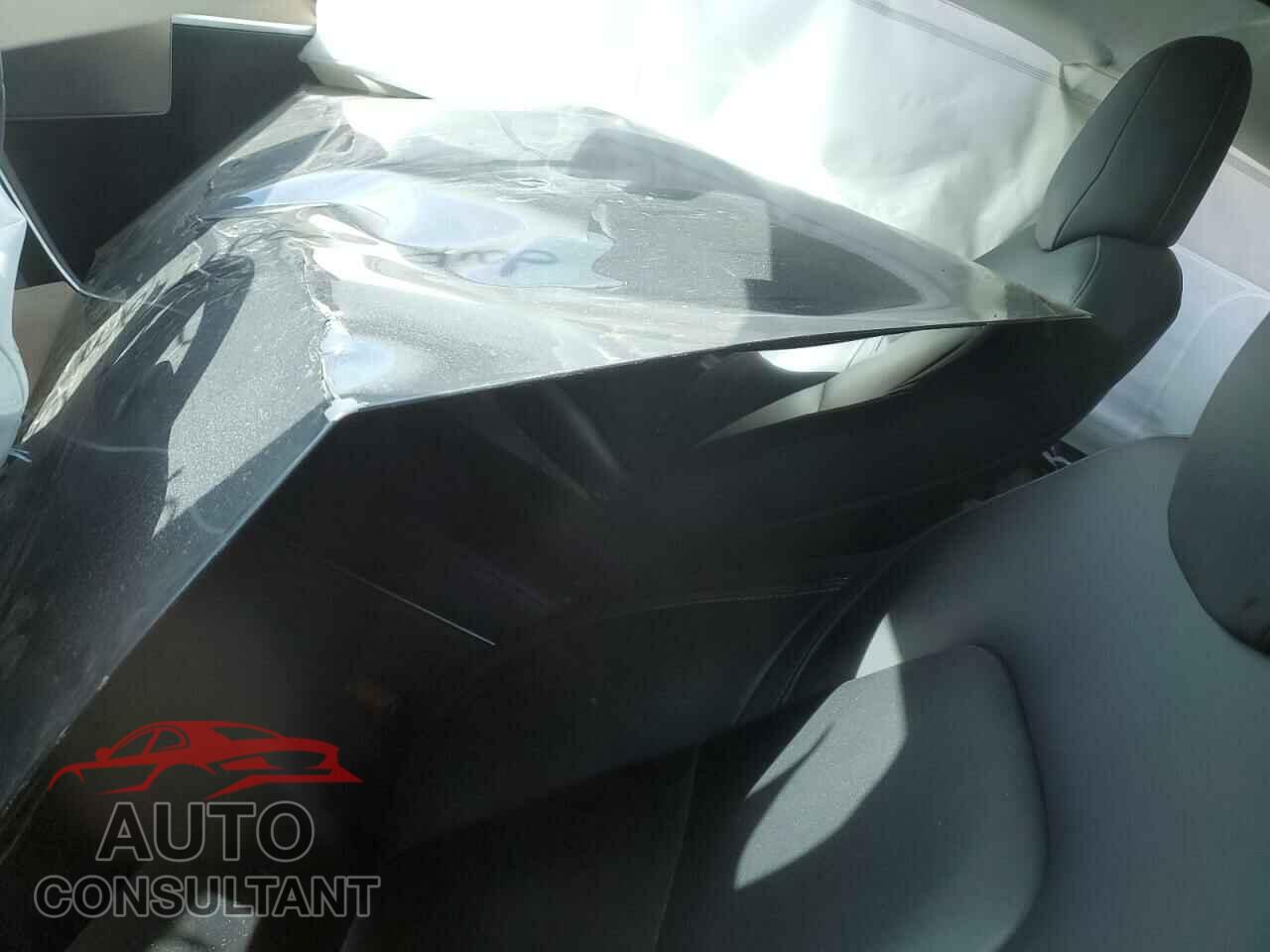 TESLA MODEL 3 2020 - 5YJ3E1EC7LF640896