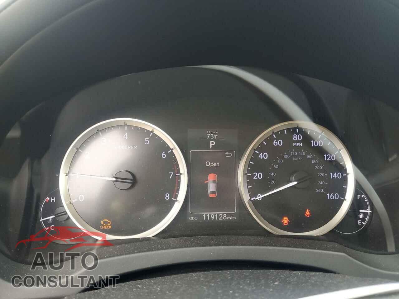 LEXUS IS 2015 - JTHCF1D29F5026376