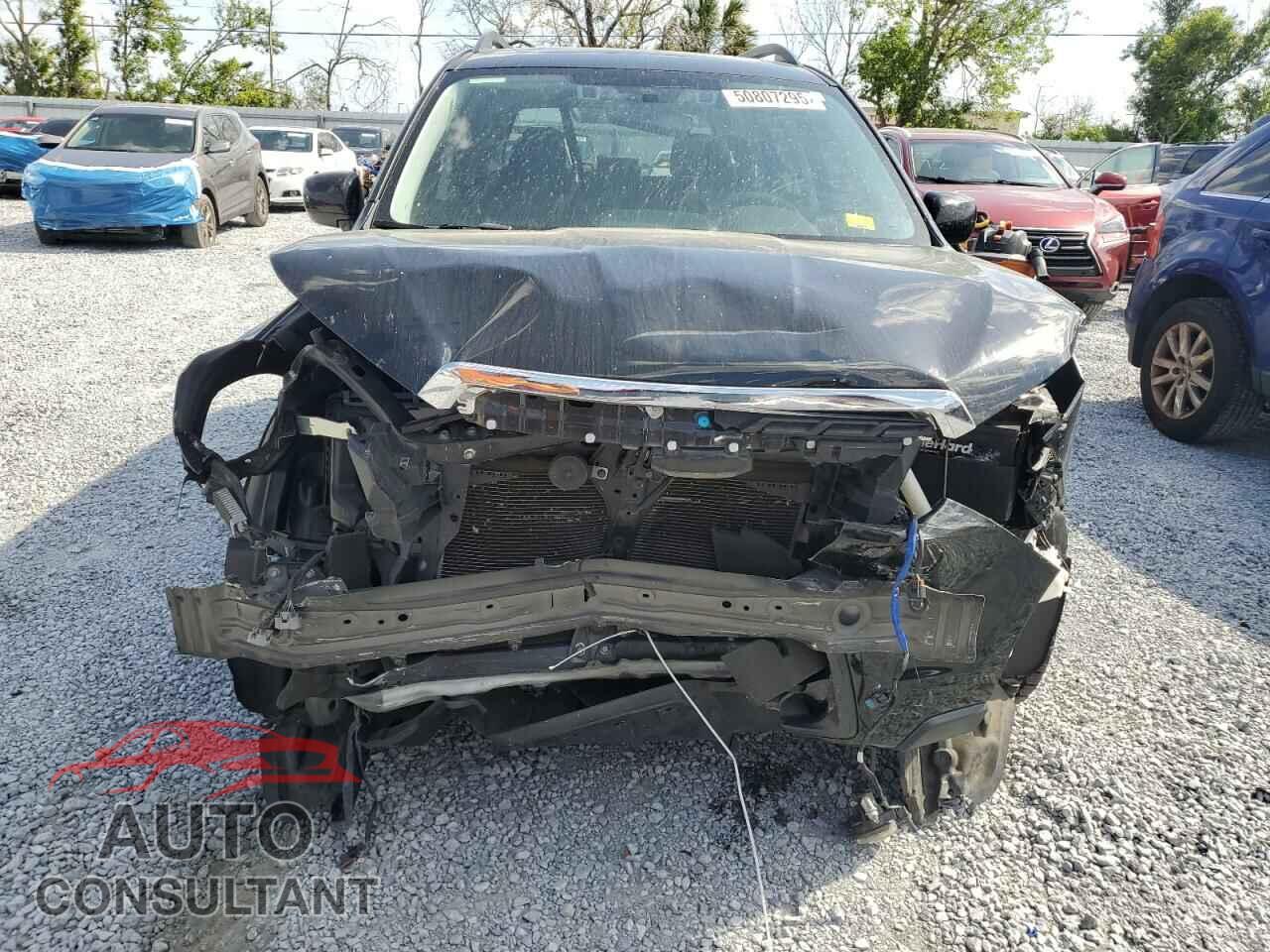 SUBARU FORESTER 2018 - JF2SJAGC9JH580252