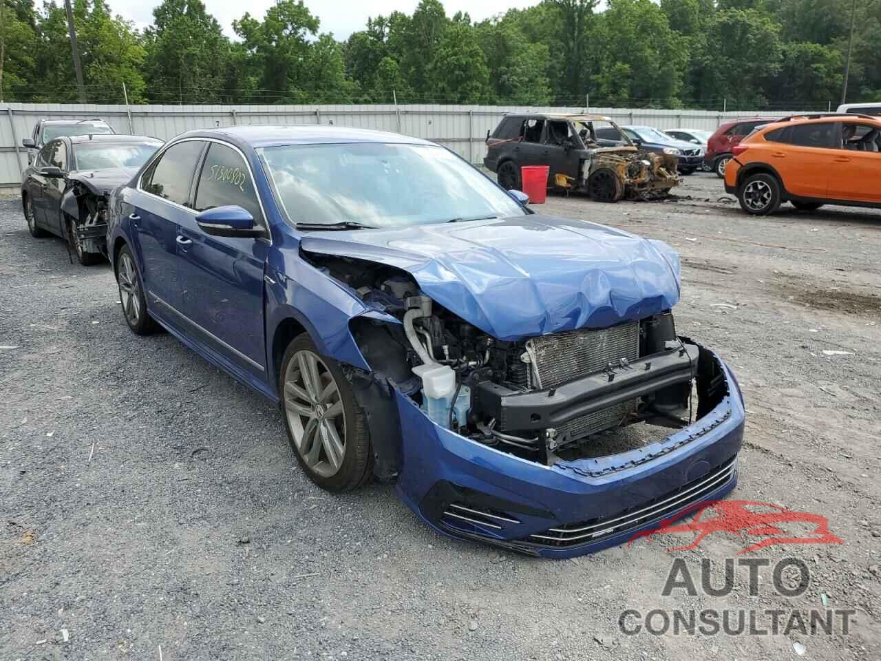 VOLKSWAGEN PASSAT 2017 - 1VWDT7A39HC076835
