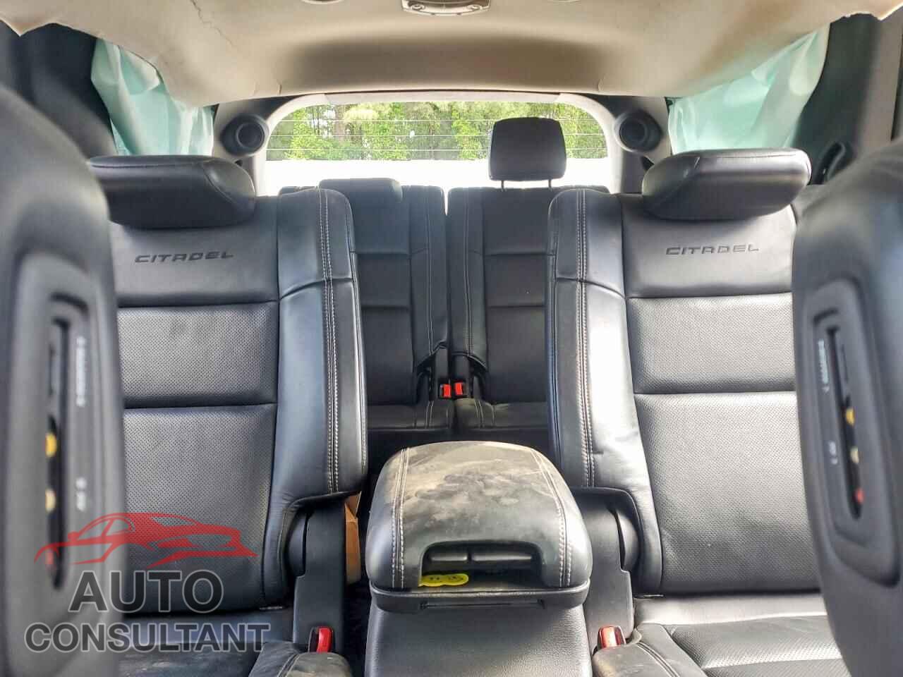 DODGE DURANGO 2015 - 1C4SDJET9FC689033