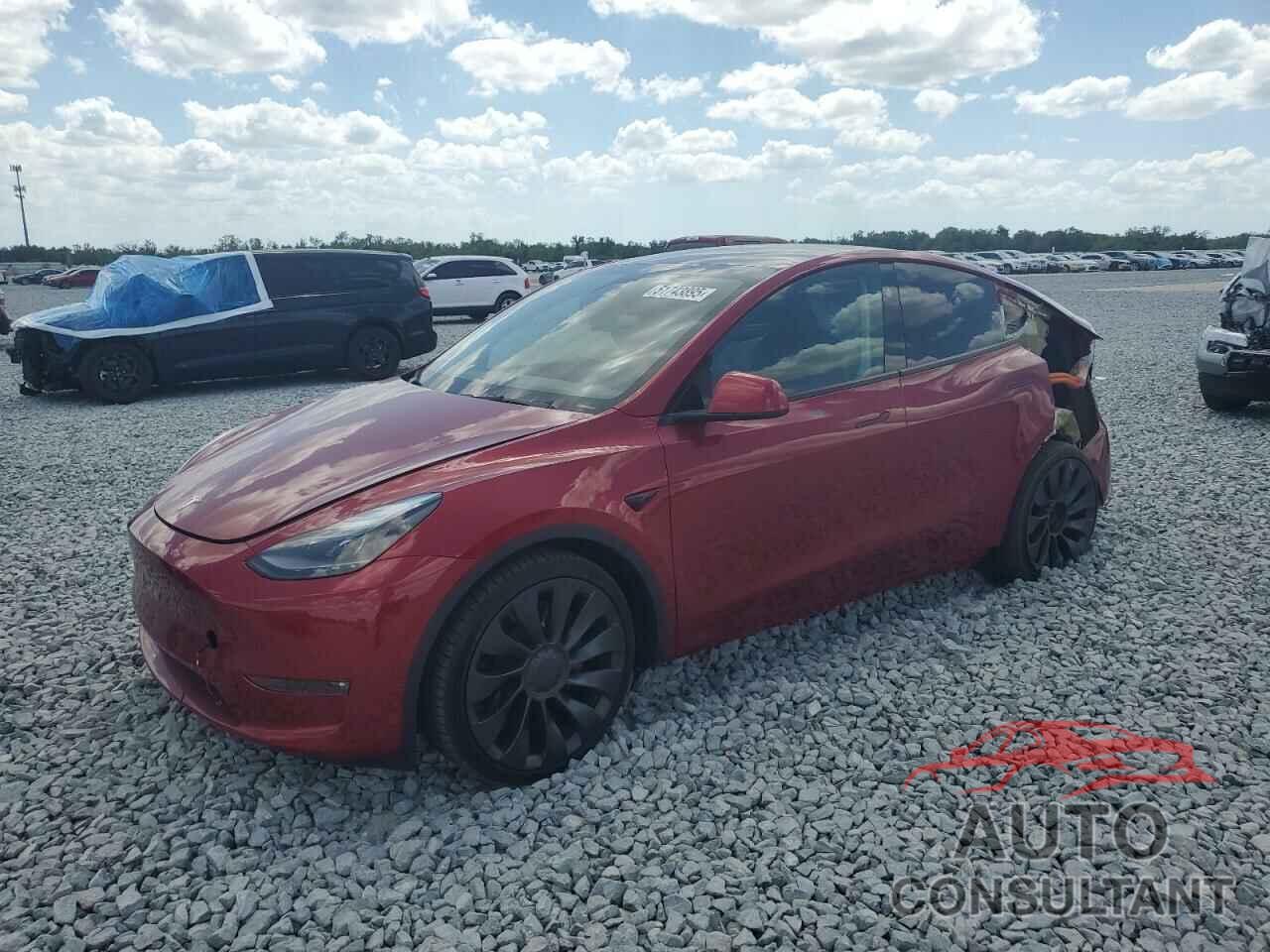 TESLA MODEL Y 2024 - 7SAYGDEF1RF052175