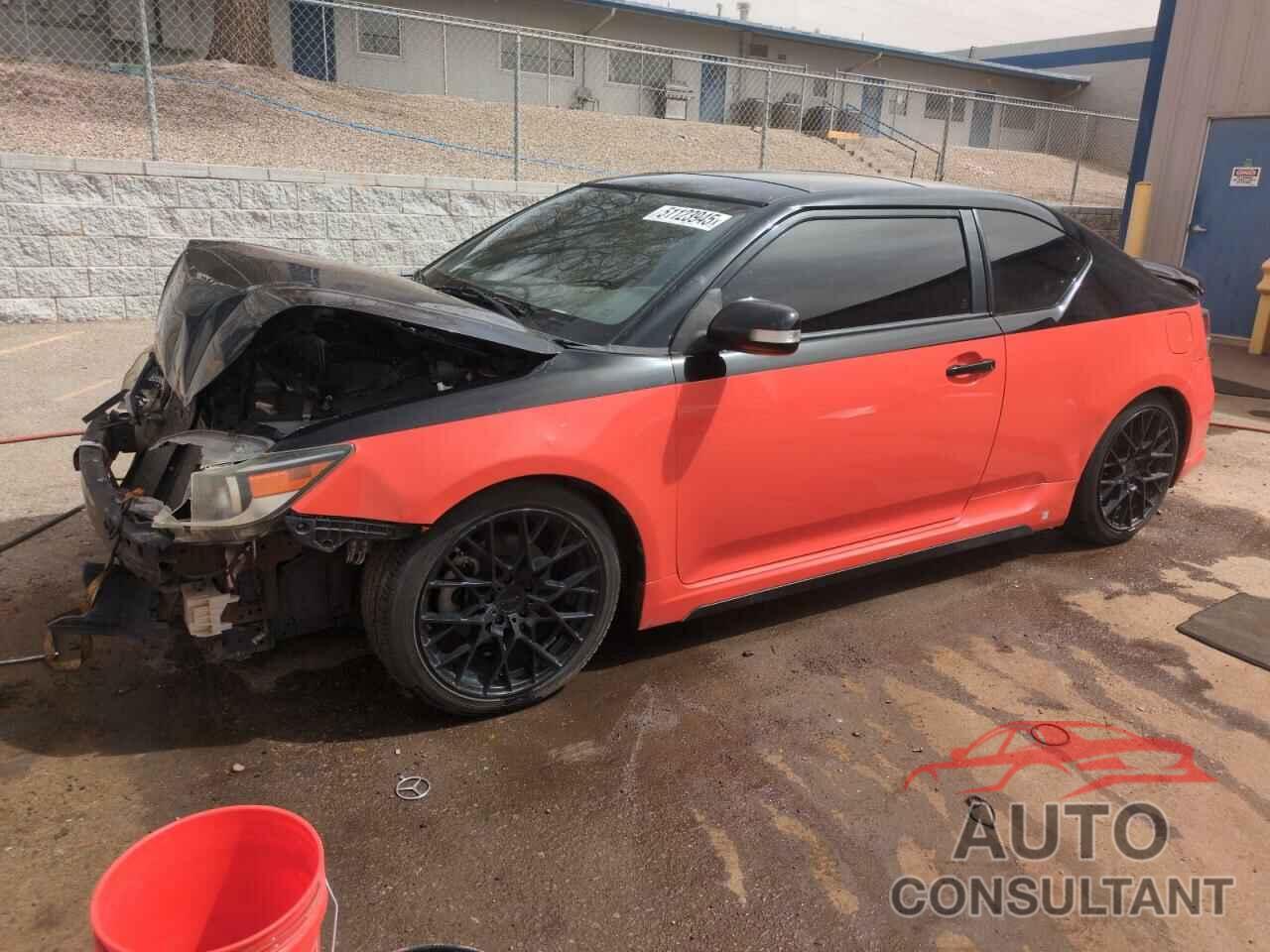 TOYOTA SCION 2015 - JTKJF5C77FJ008164