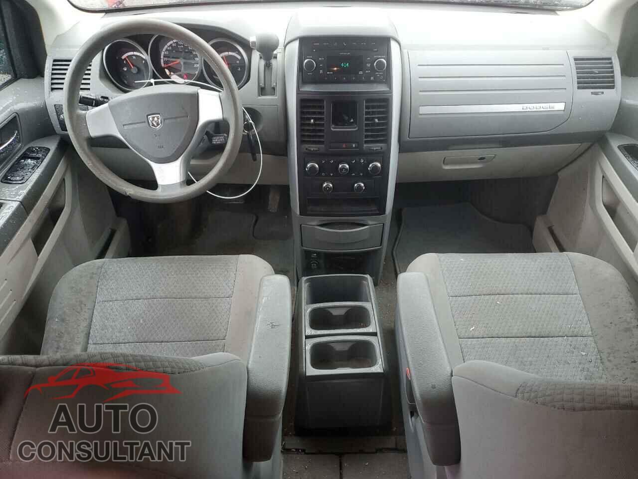 DODGE CARAVAN 2010 - 2D4RN4DE2AR111178