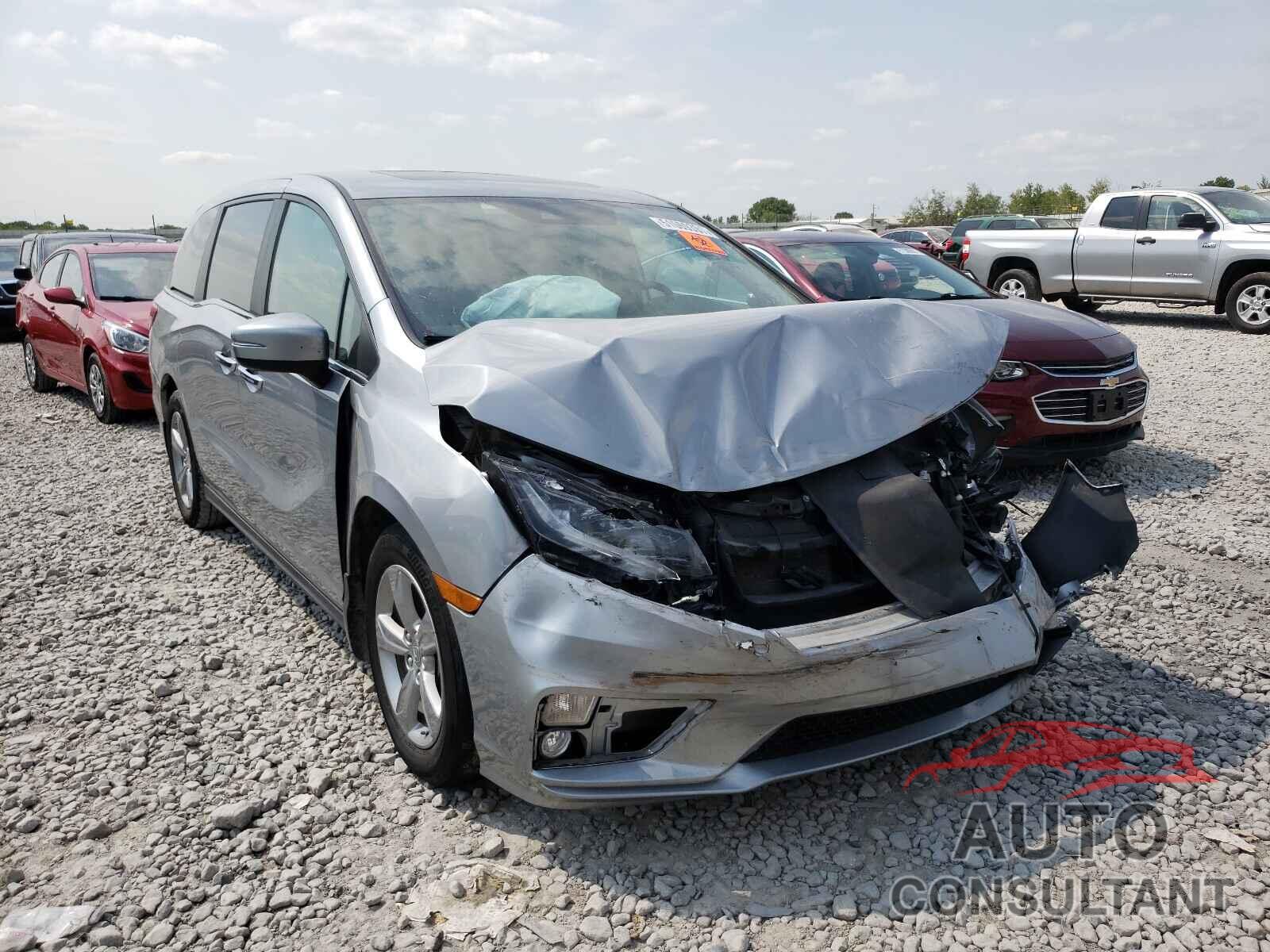 HONDA ODYSSEY 2018 - 5FNRL6H79JB082851