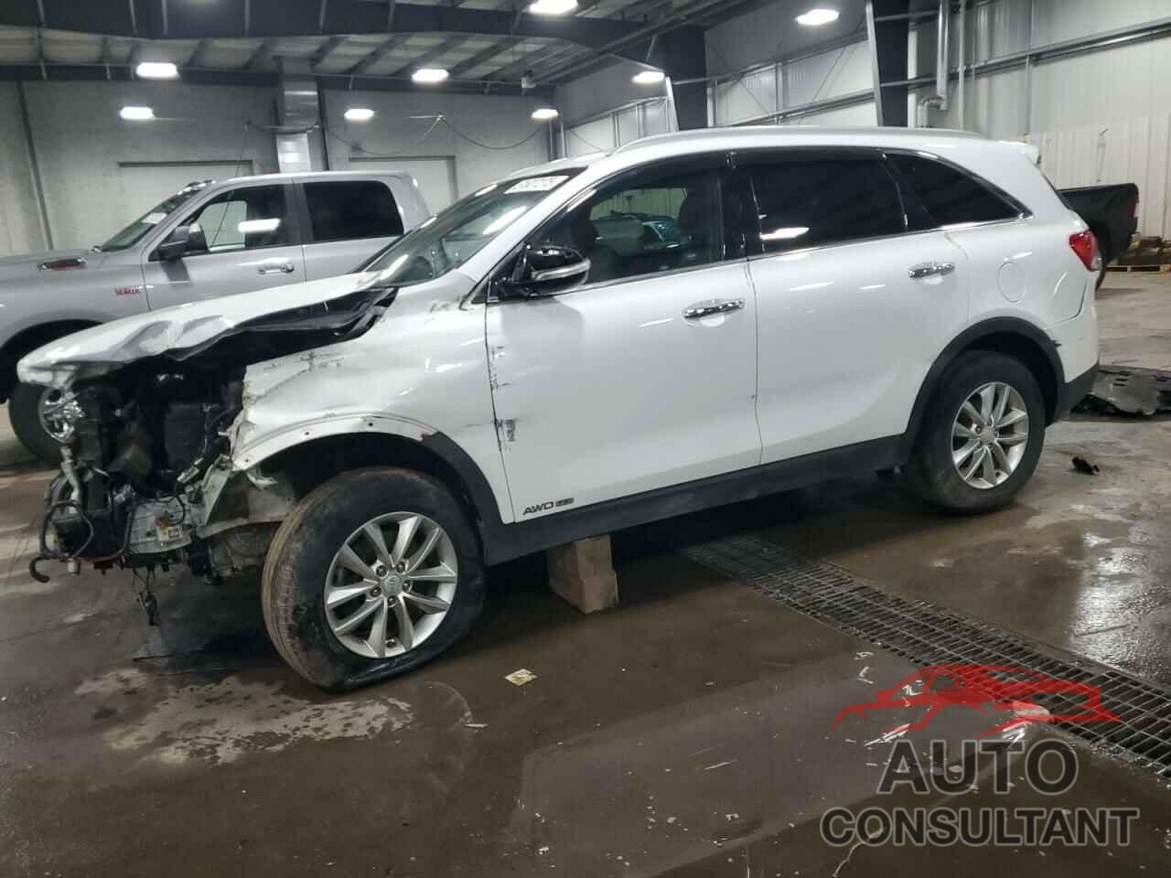 KIA SORENTO 2018 - 5XYPGDA5XJG422218
