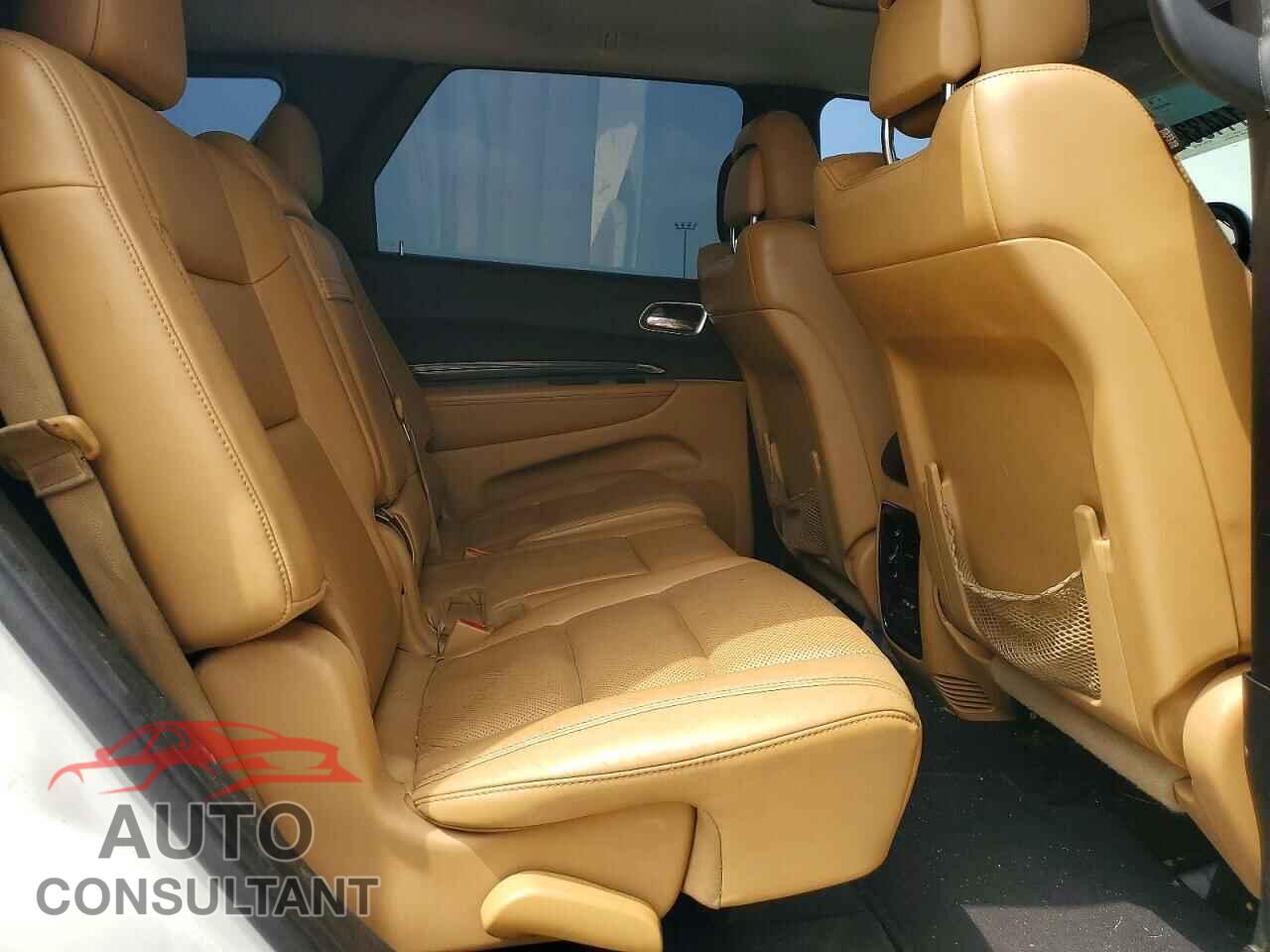 DODGE DURANGO 2013 - 1C4SDJET5DC557044
