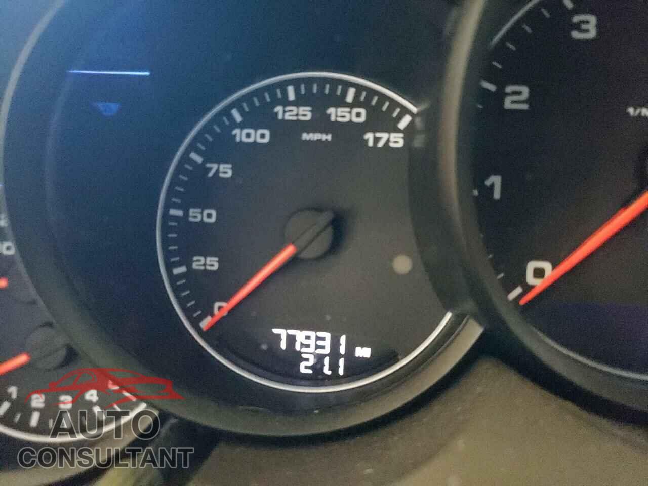 PORSCHE CAYENNE 2017 - WP1AA2A27HKA82949