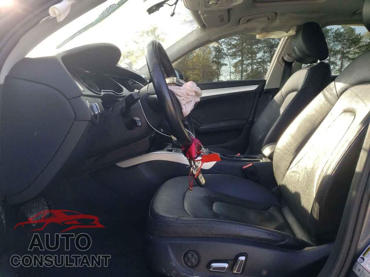 AUDI A4 2013 - WAUFFAFL0DN040603