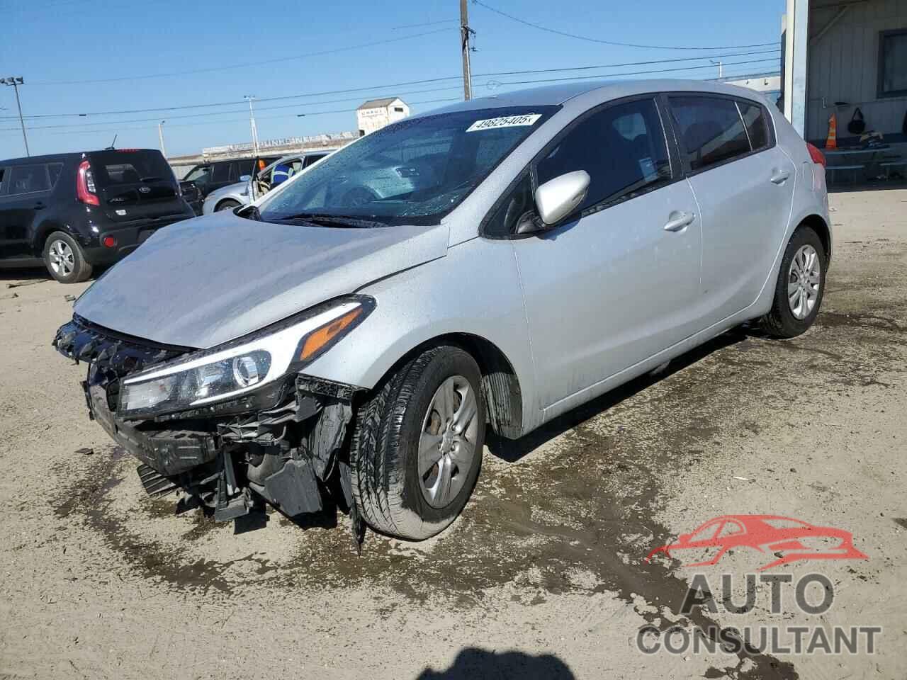 KIA FORTE 2017 - KNAFK5A86H5683095