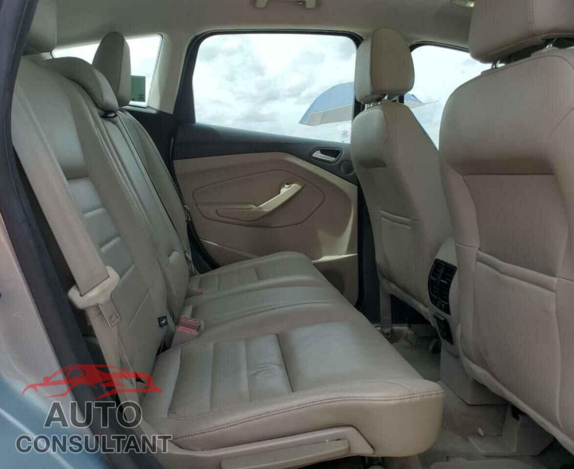 FORD CMAX 2013 - 1FADP5CU9DL523424