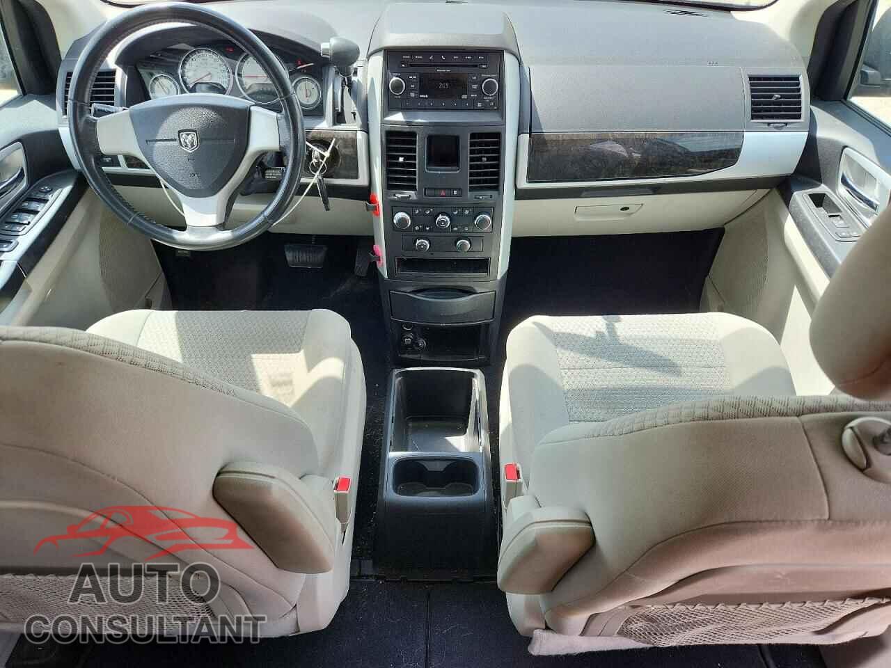 DODGE CARAVAN 2010 - 2D4RN5D14AR223807