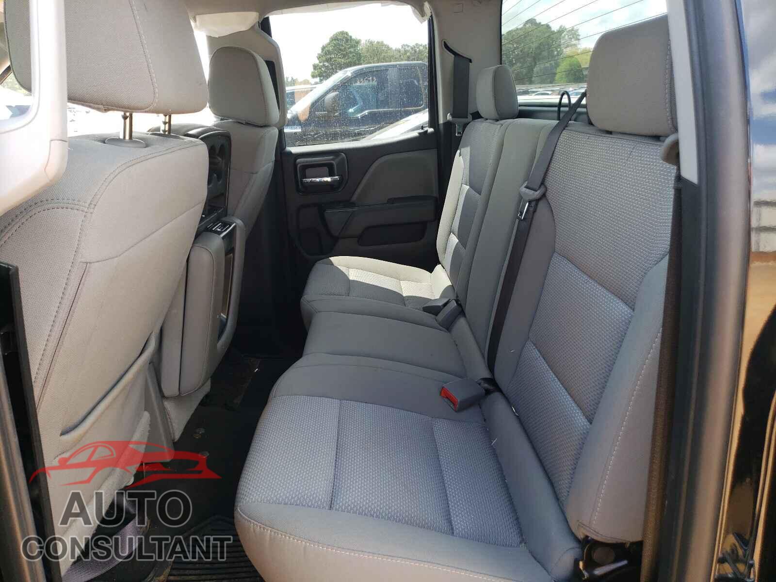 CHEVROLET SILVERADO 2018 - 1GCVKPEC2JZ157862